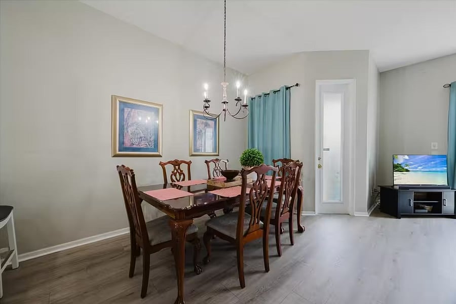 Furnished Finder property 985265_1 photo 8
