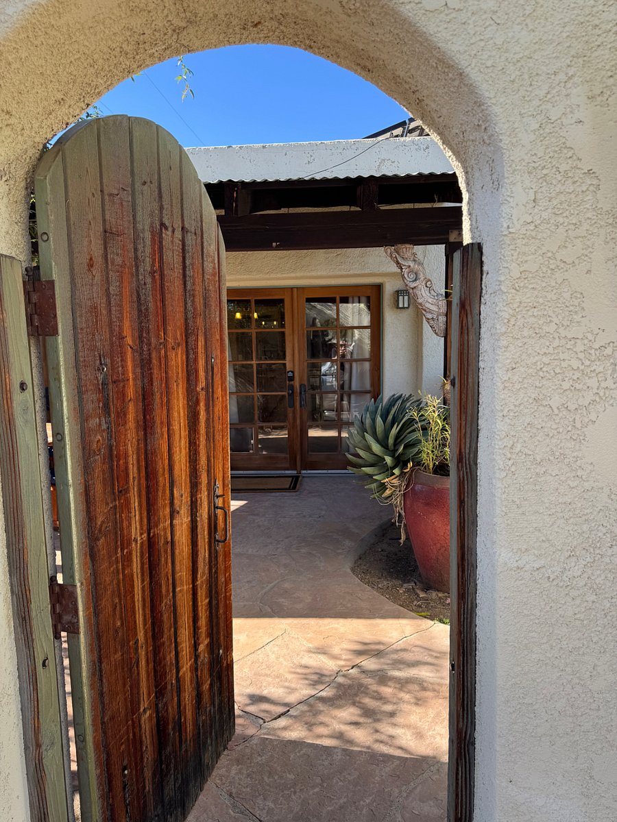Furnished Finder property 985272_1 photo 11