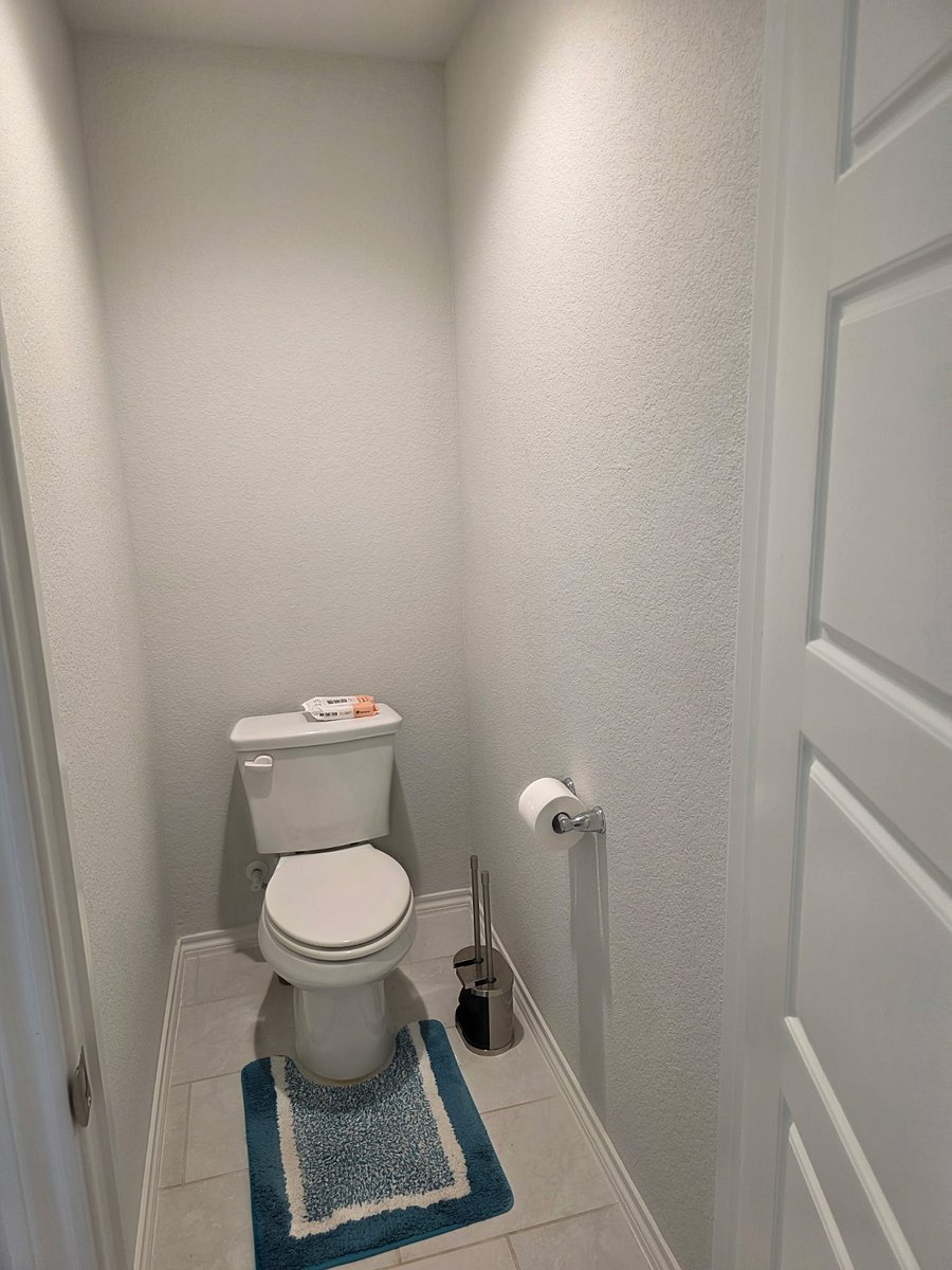 Furnished Finder property 985287_1 photo 6