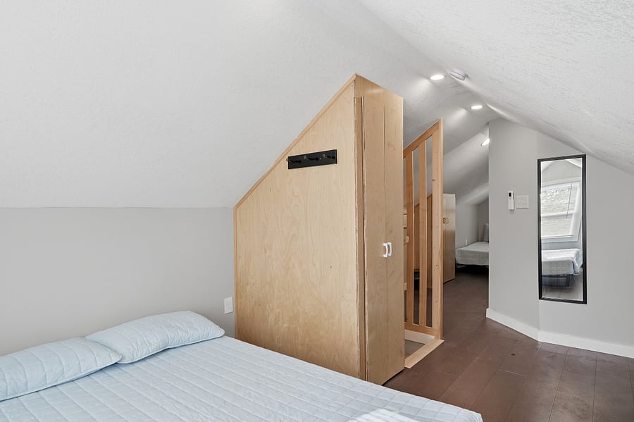Upper Bedroom