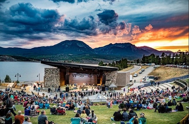 Dillon Amphitheater- 5 Minute Walk!