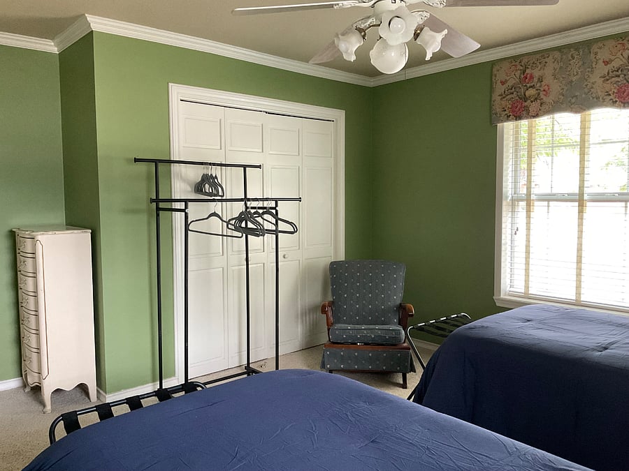 Bedroom #3 garment rack 