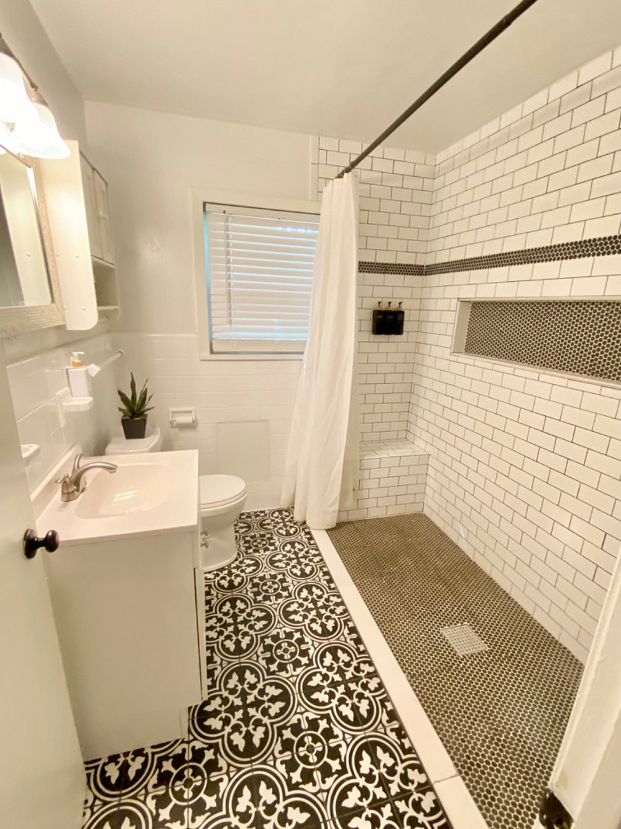 Furnished Finder property 985357_1 photo 9
