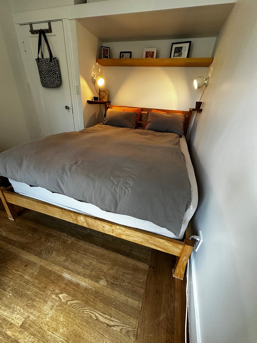 Bedroom 2 queen size bed