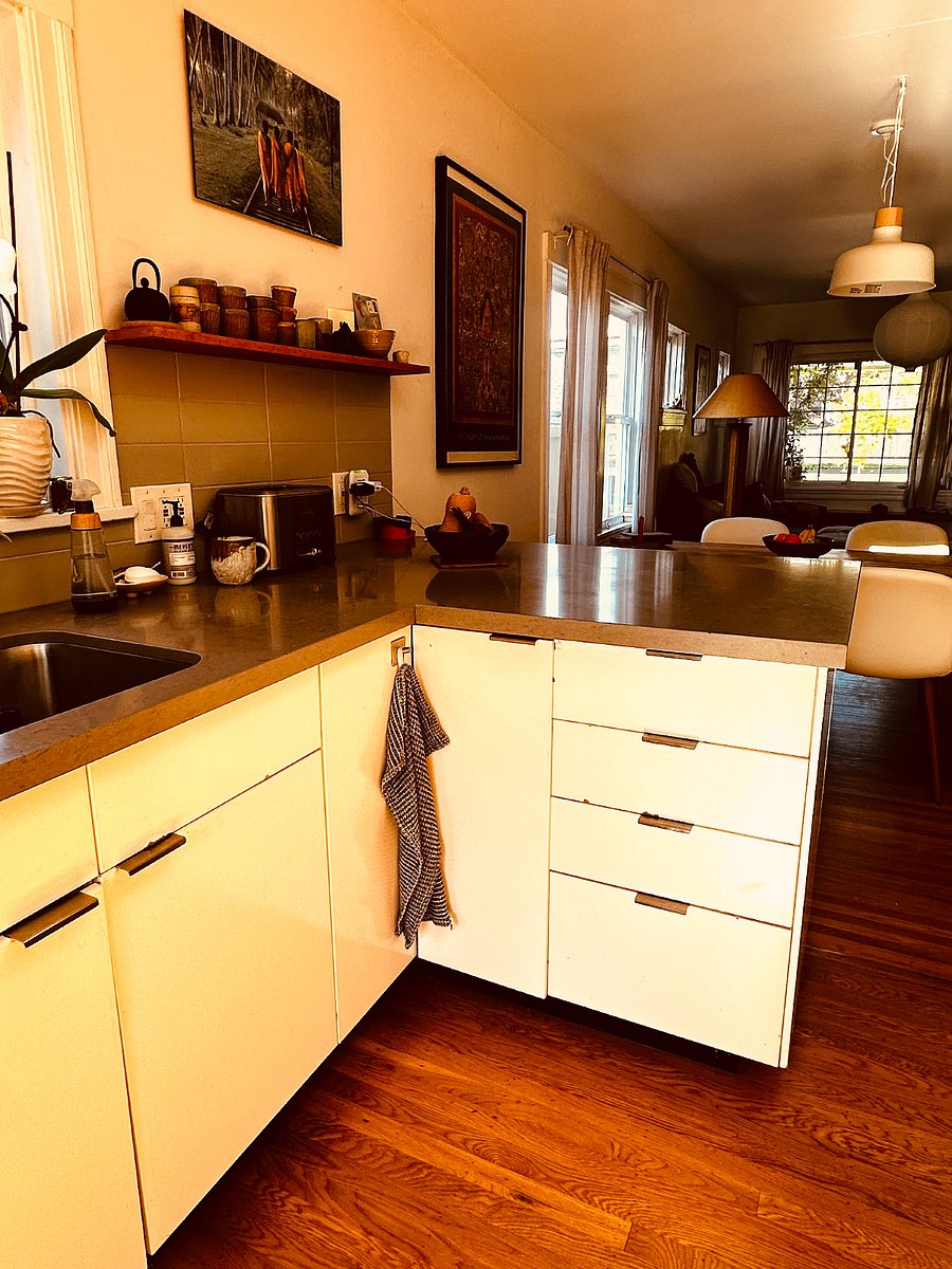 Lots of counter space for cooking.