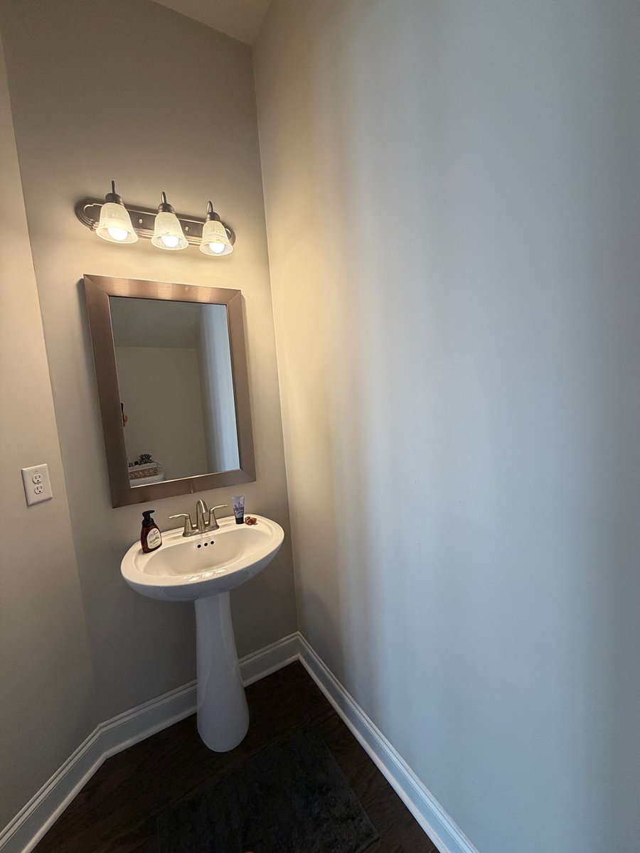 Furnished Finder property 985404_1 photo 17