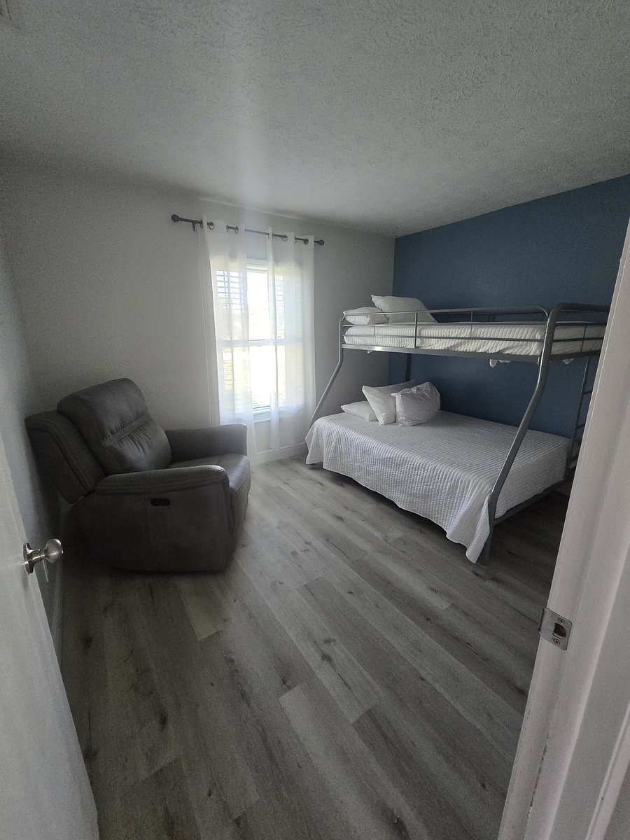 Furnished Finder property 985451_1 photo 9