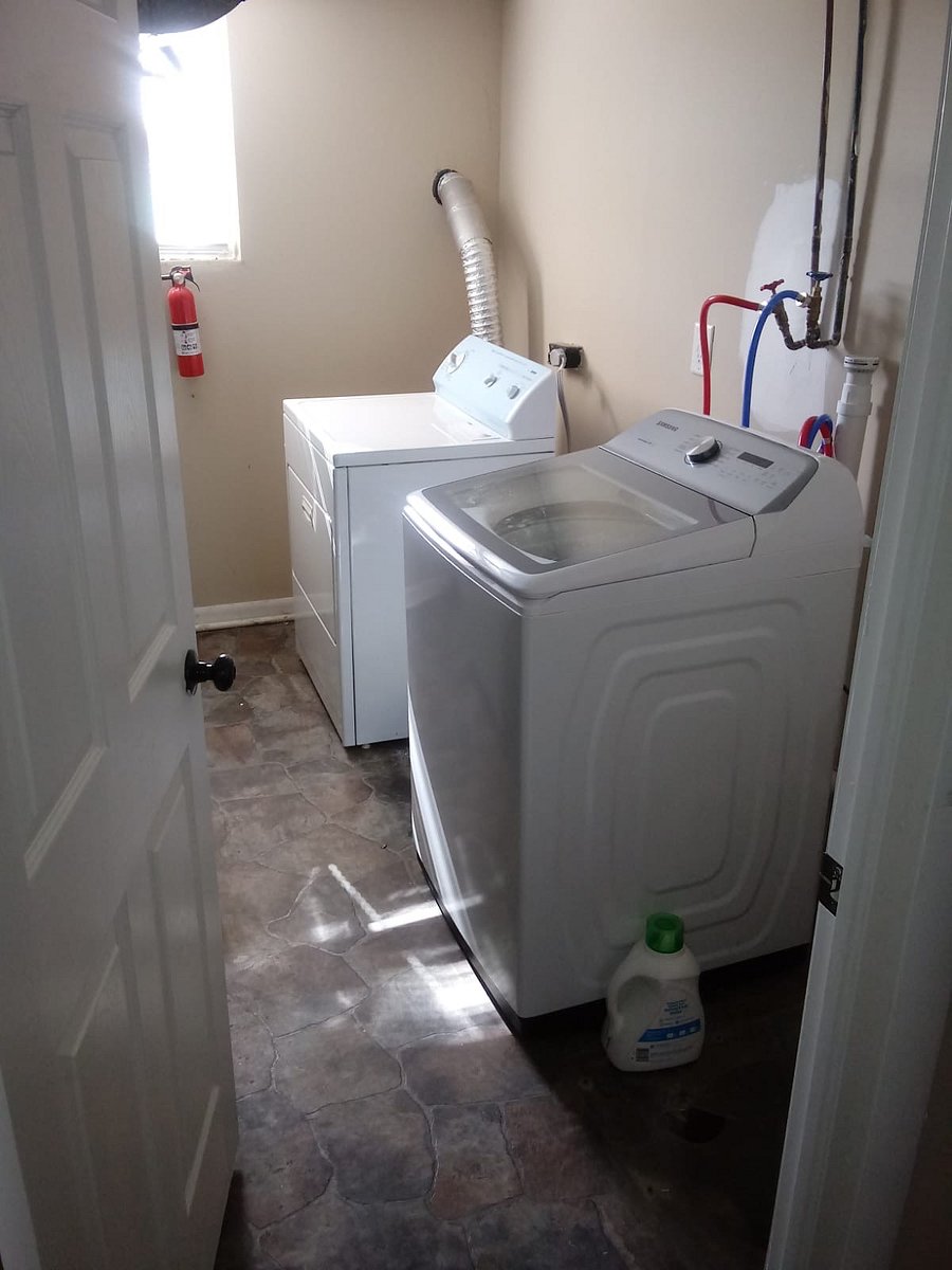 Furnished Finder property 985469_1 photo 12