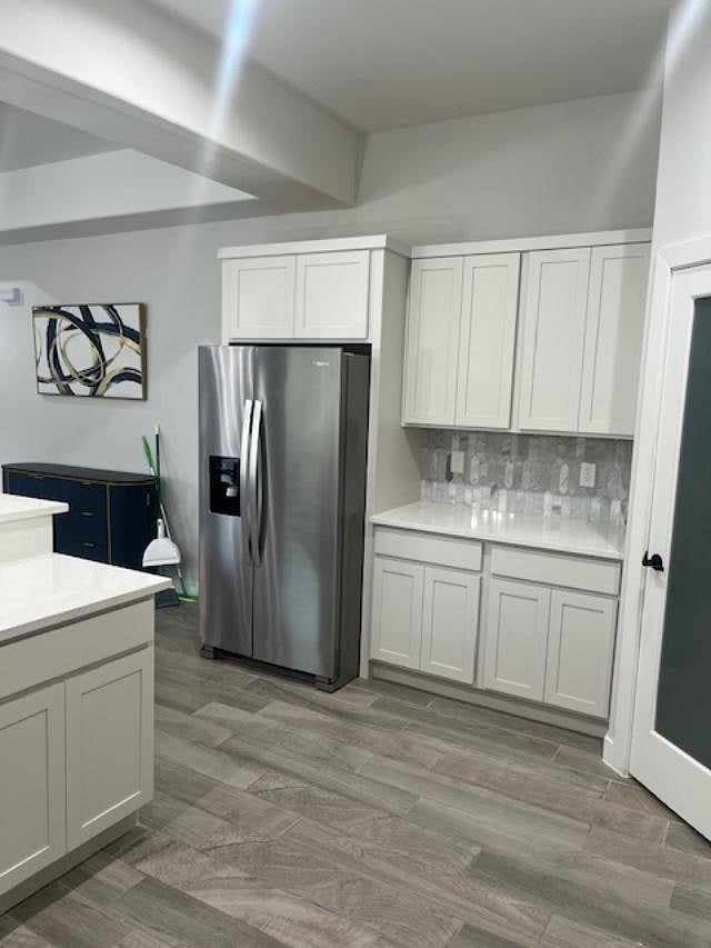 Full sized and luxury kitchen amenities