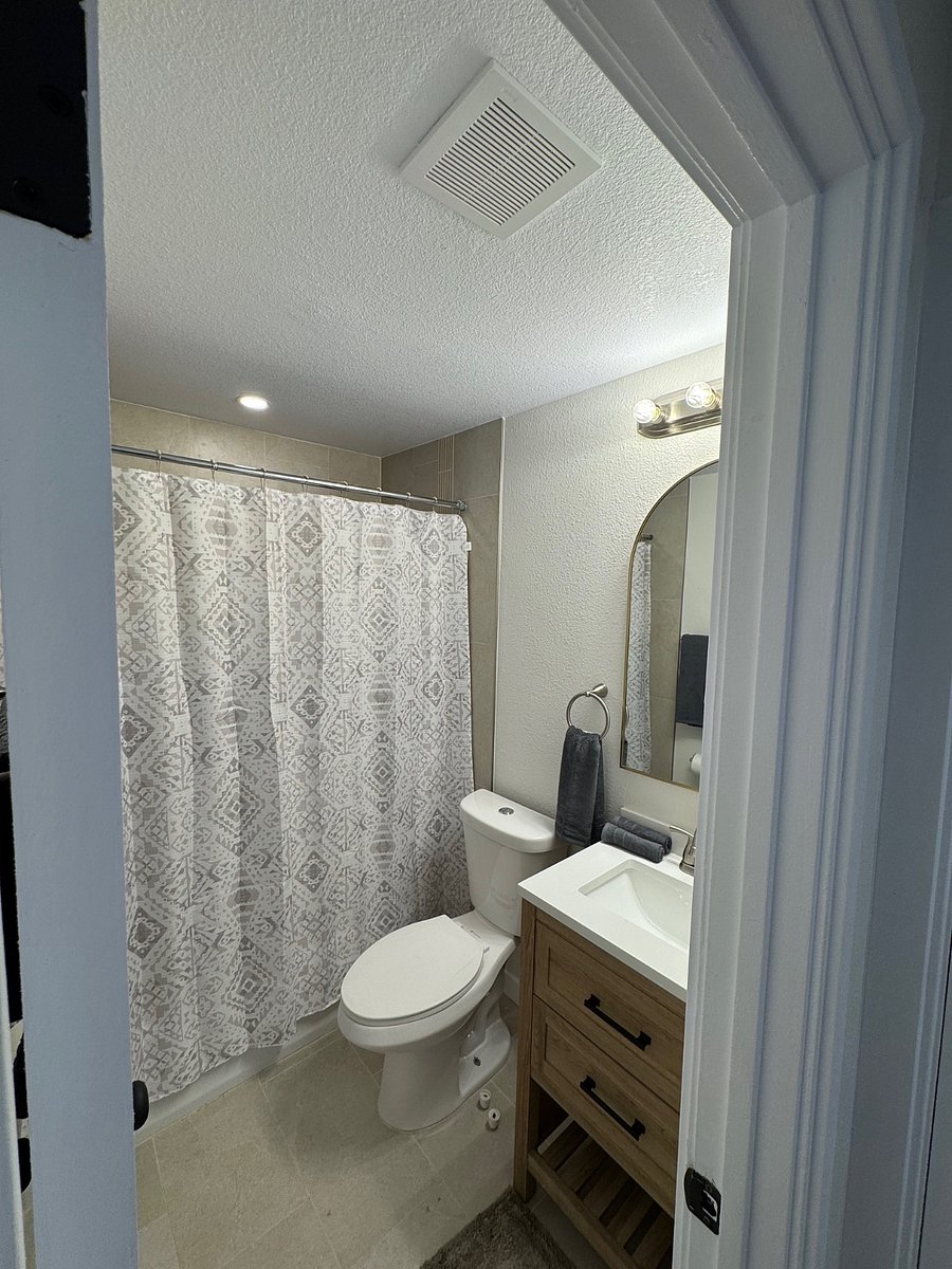 Furnished Finder property 985518_1 photo 9