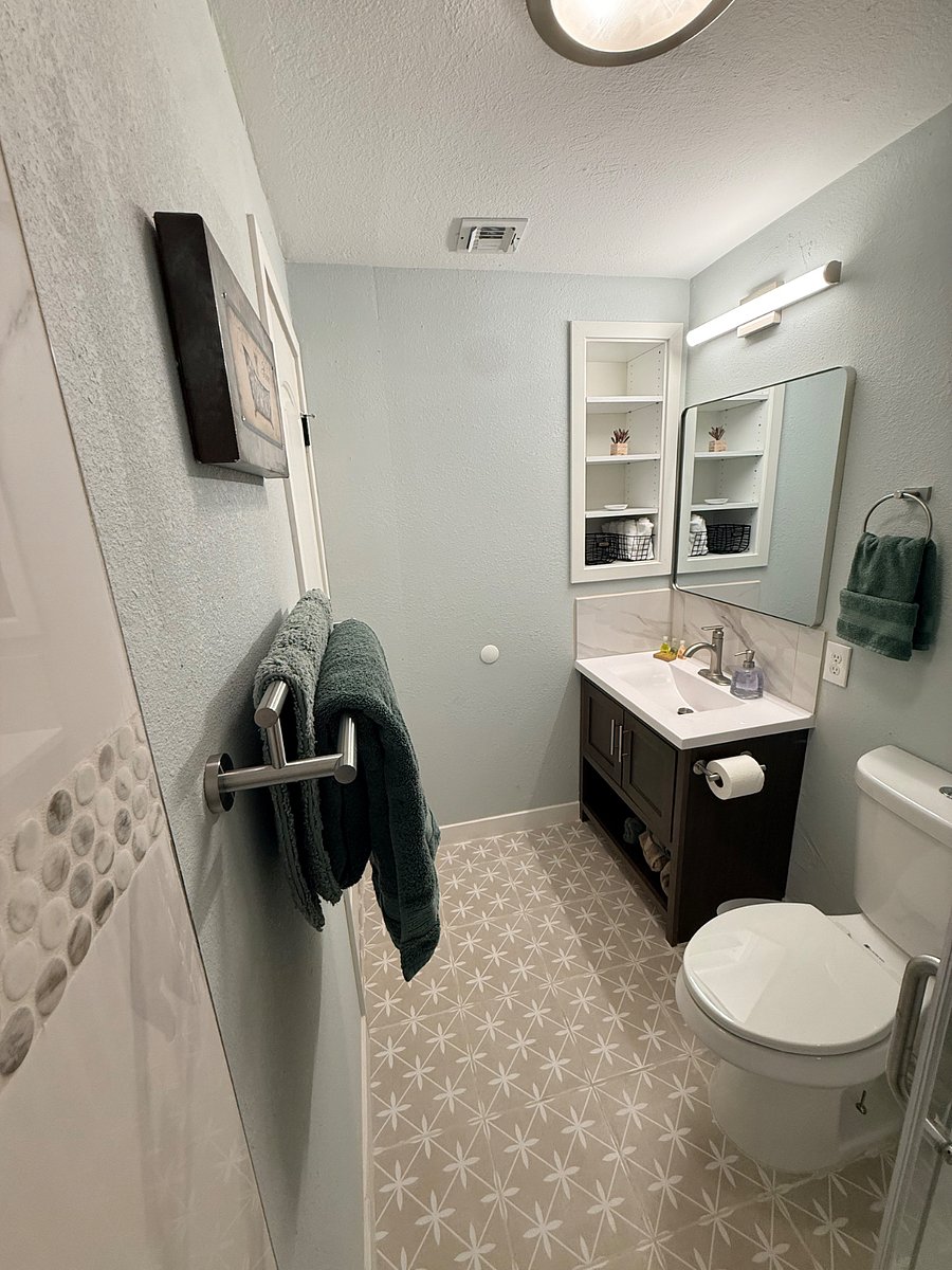 Furnished Finder property 985591_1 photo 15