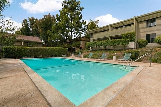 Furnished Finder property 985684_1 photo 3
