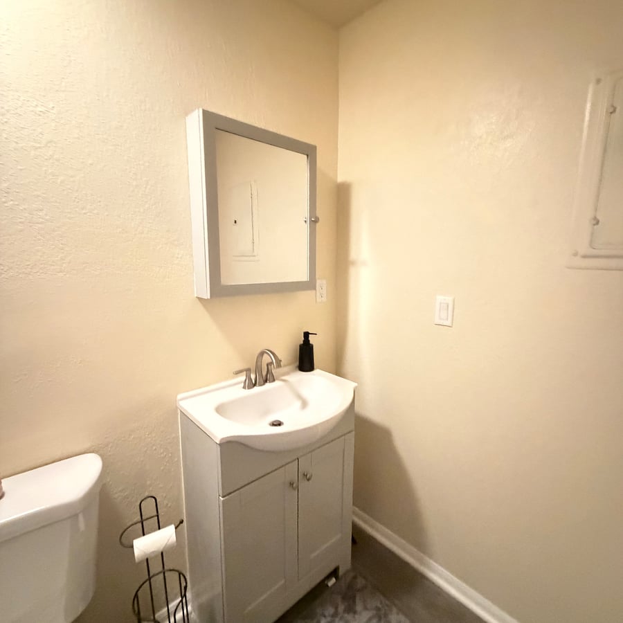 Furnished Finder property 985695_1 photo 12
