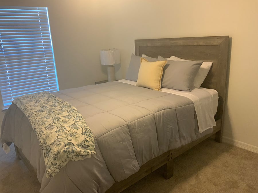 Furnished Finder property 985700_1 photo 6