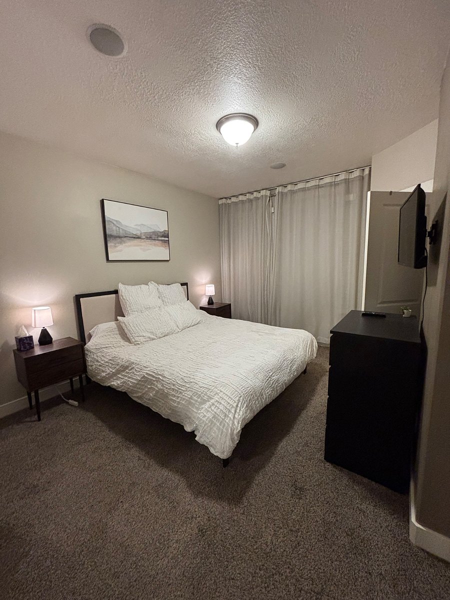Furnished Finder property 985701_1 photo 12