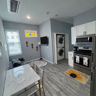 Furnished Finder property 985721_1 photo 3