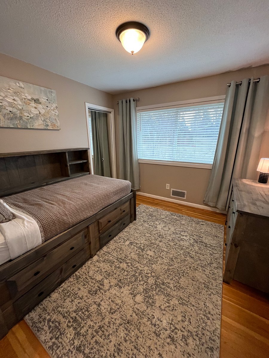 Furnished Finder property 985743_1 photo 25