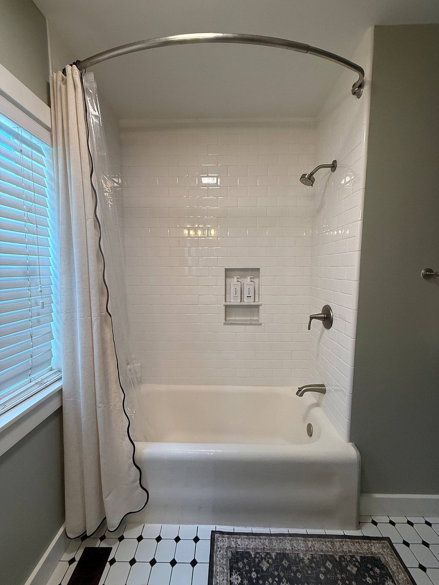Furnished Finder property 985756_1 photo 6