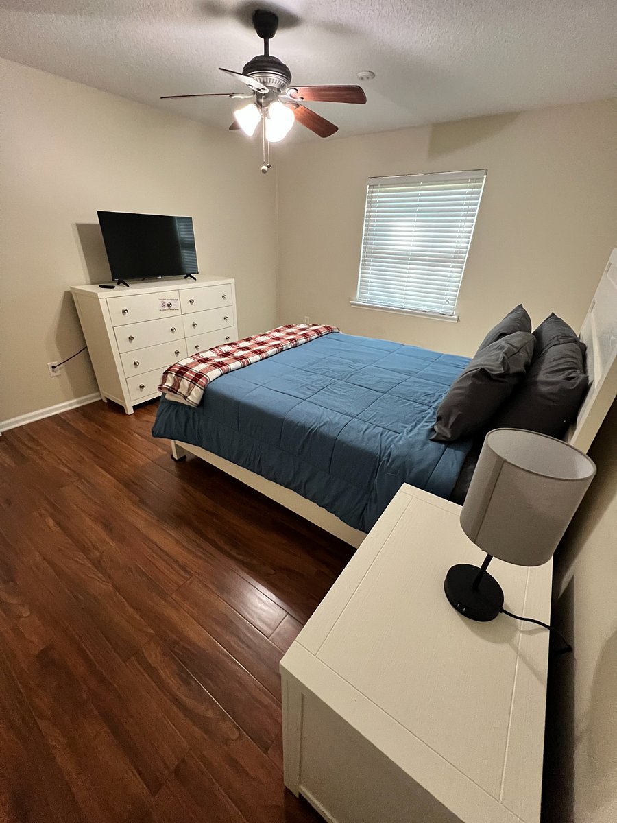 Furnished Finder property 985788_1 photo 23