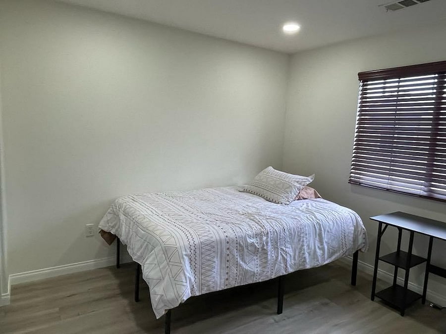 Furnished Finder property 985803_1 photo 3