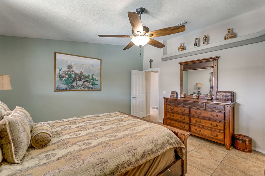 Furnished Finder property 985807_1 photo 20