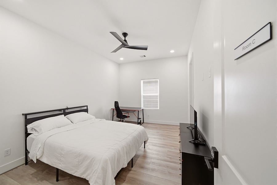 Bedroom C (Message us for pricing)