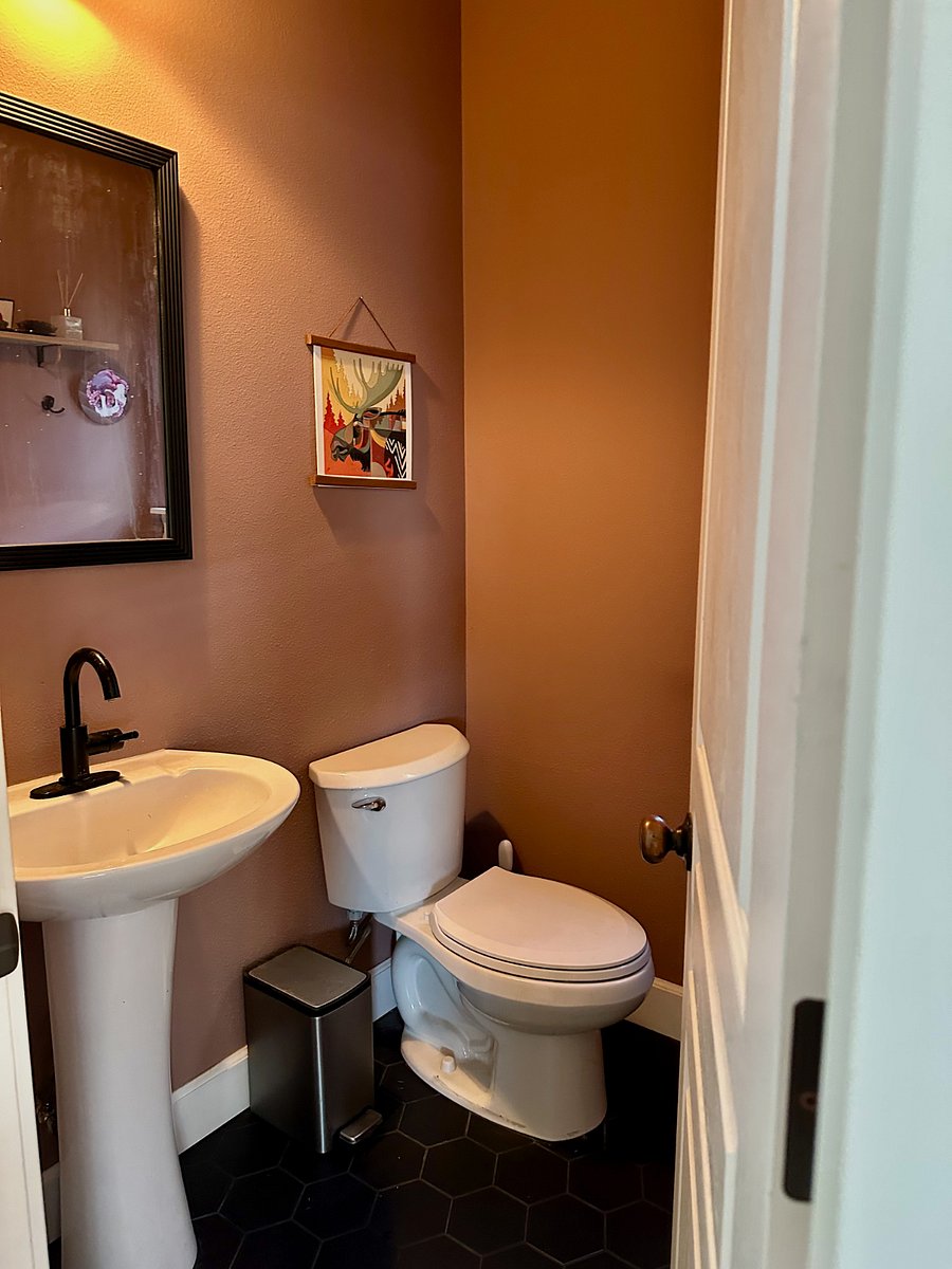 Furnished Finder property 985909_1 photo 12