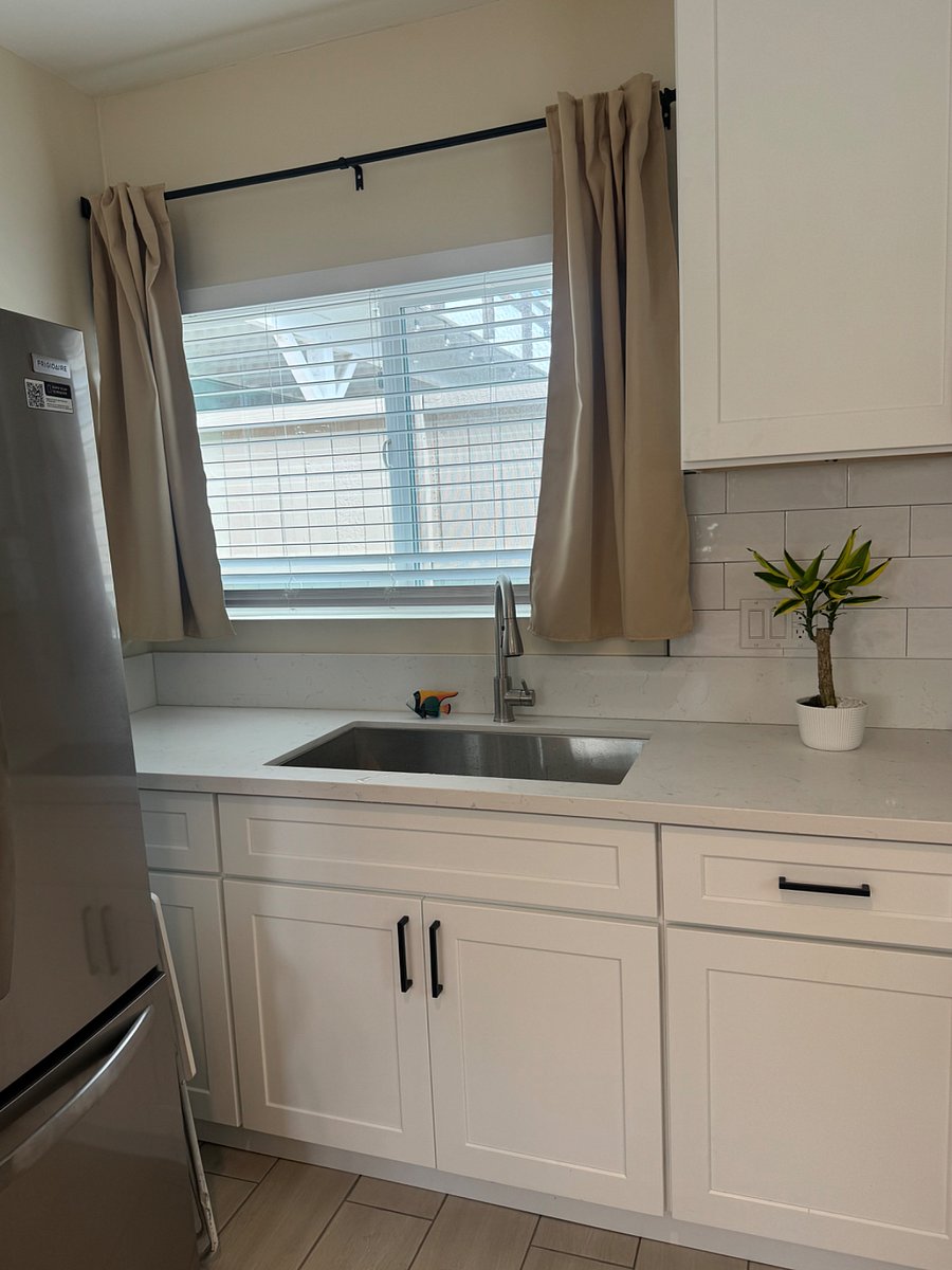 Furnished Finder property 985924_1 photo 8