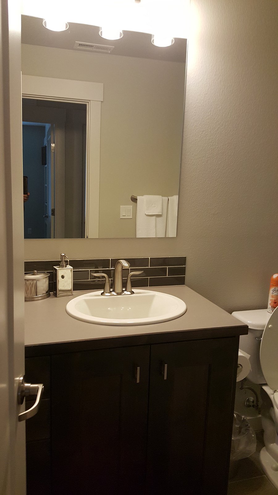 Furnished Finder property 985931_1 photo 13
