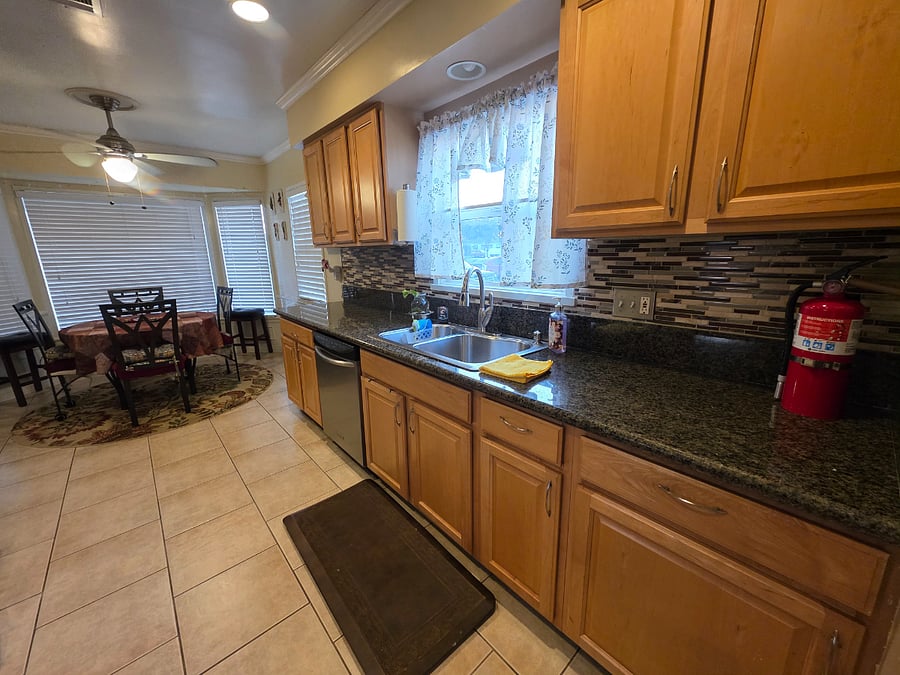 Kitchen area overlook-2