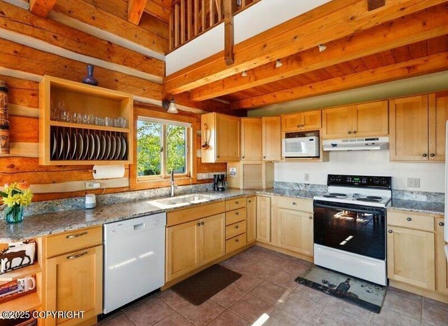 Furnished Finder property 985960_1 photo 13