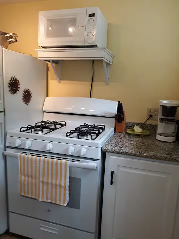 Furnished Finder property 985994_1 photo 14
