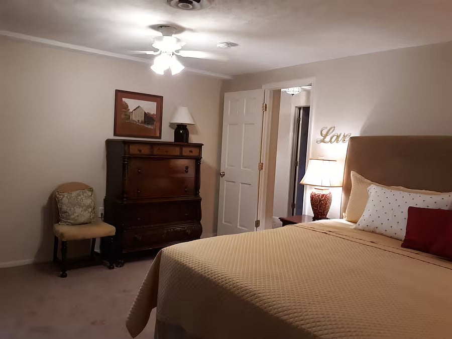 Furnished Finder property 985994_1 photo 15