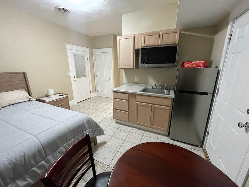 Furnished Finder property 986006_1 photo 3
