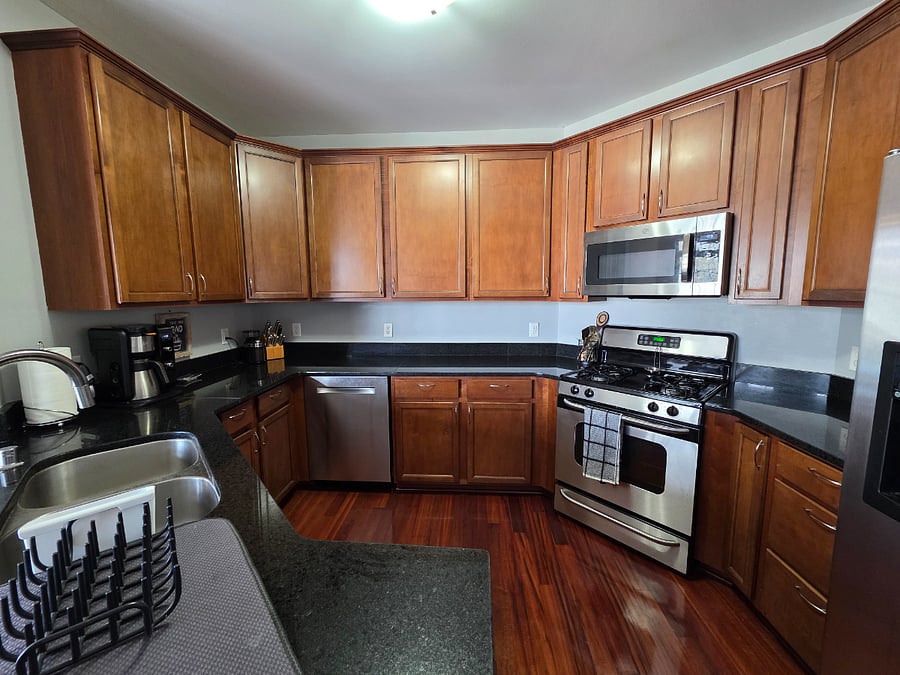 Furnished Finder property 986056_1 photo 11