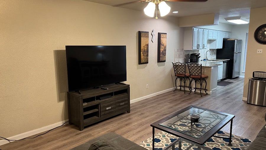 Furnished Finder property 986101_1 photo 7