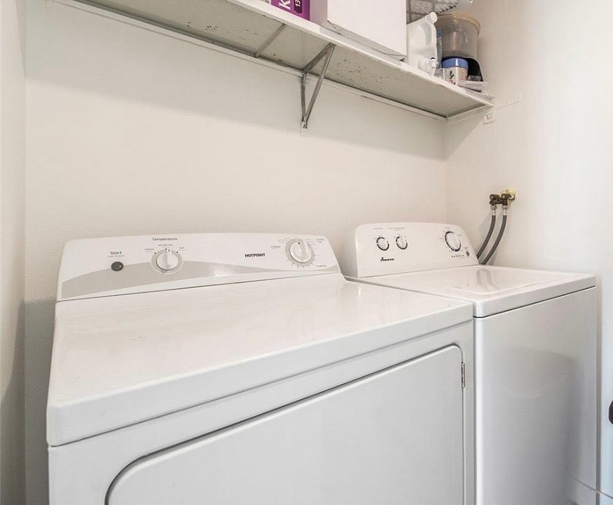 Washer & Dryer in separate room off the kitchen