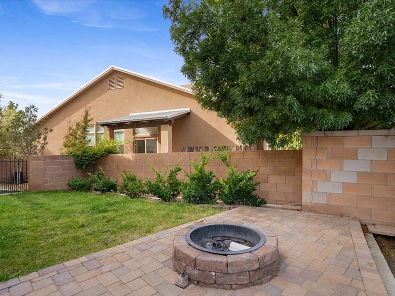Furnished Finder property 986159_1 photo 13