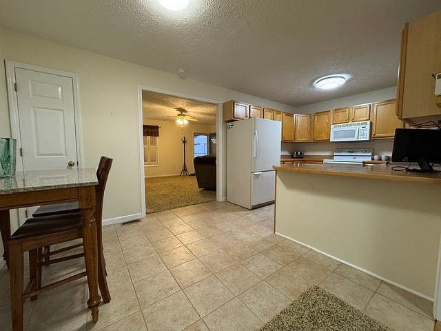 Furnished Finder property 986180_1 photo 9