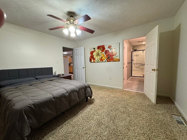 Furnished Finder property 986180_1 photo 11