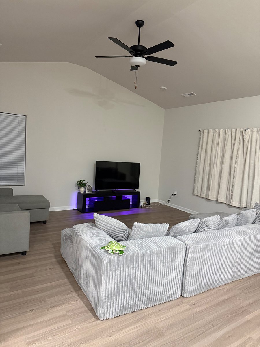 Furnished Finder property 986208_1 photo 8