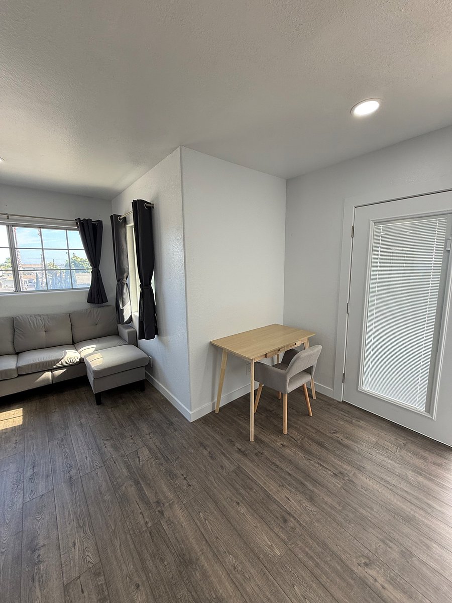 Furnished Finder property 986224_1 photo 9