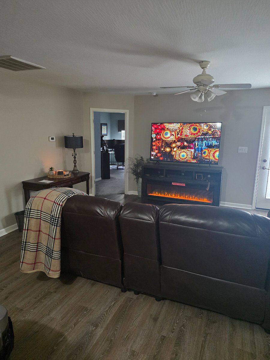 Furnished Finder property 986228_1 photo 7