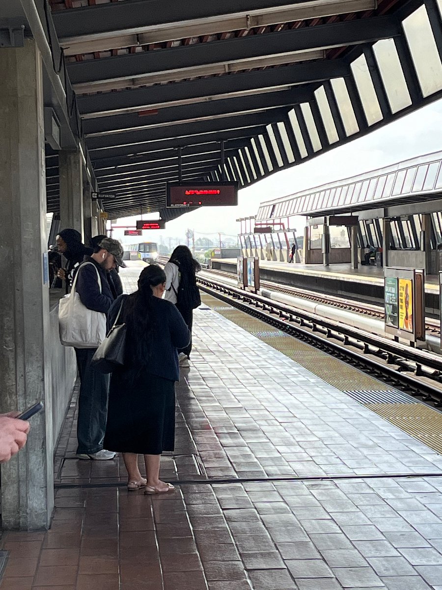 Fruitvale BART station