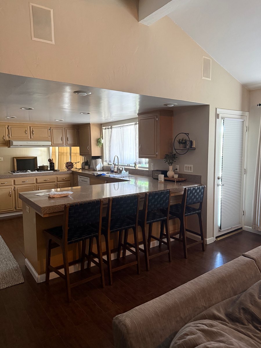 Furnished Finder property 986239_1 photo 8