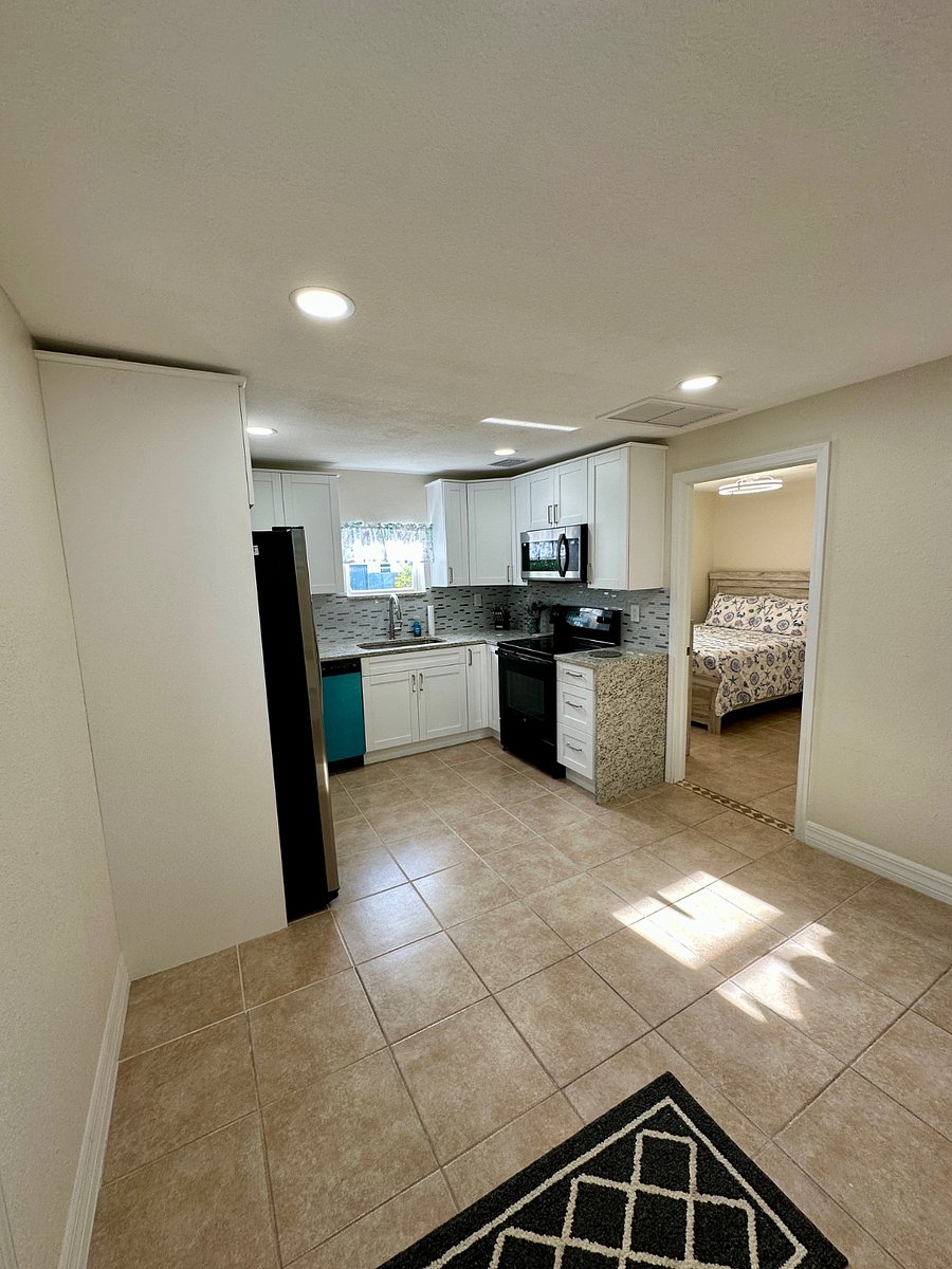 Furnished Finder property 986296_1 photo 9