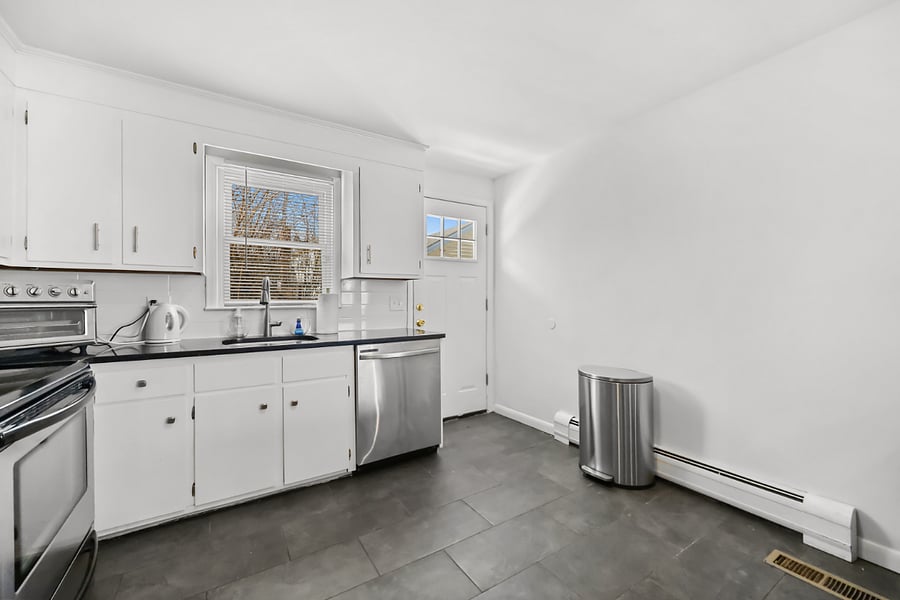 Furnished Finder property 986311_1 photo 7