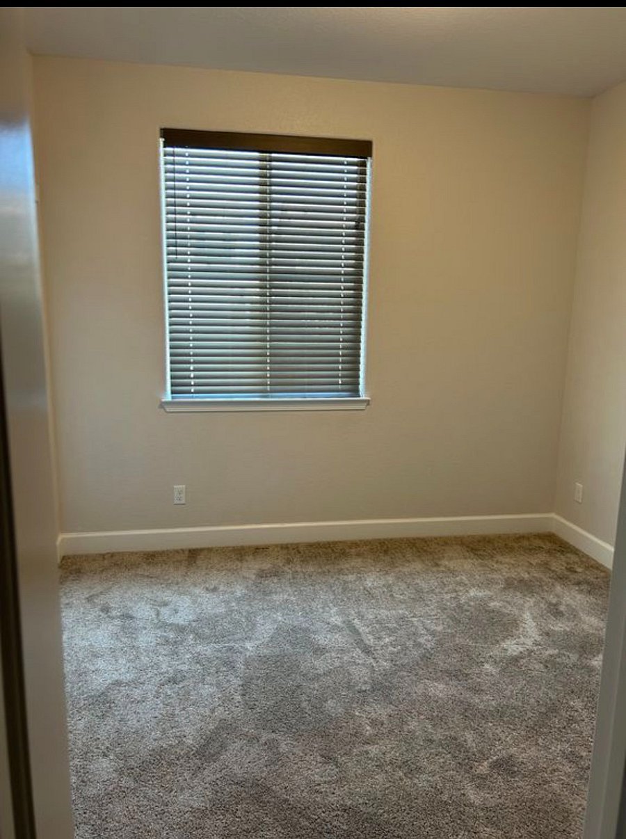Furnished Finder property 986357_1 photo 13