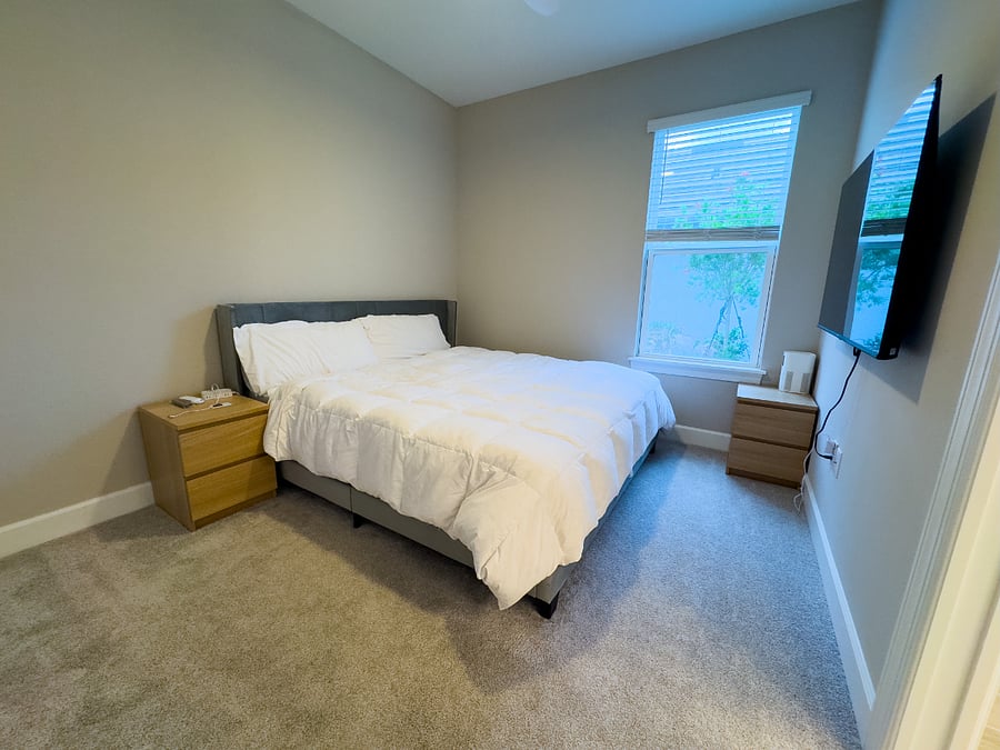 Furnished Finder property 986363_1 photo 24
