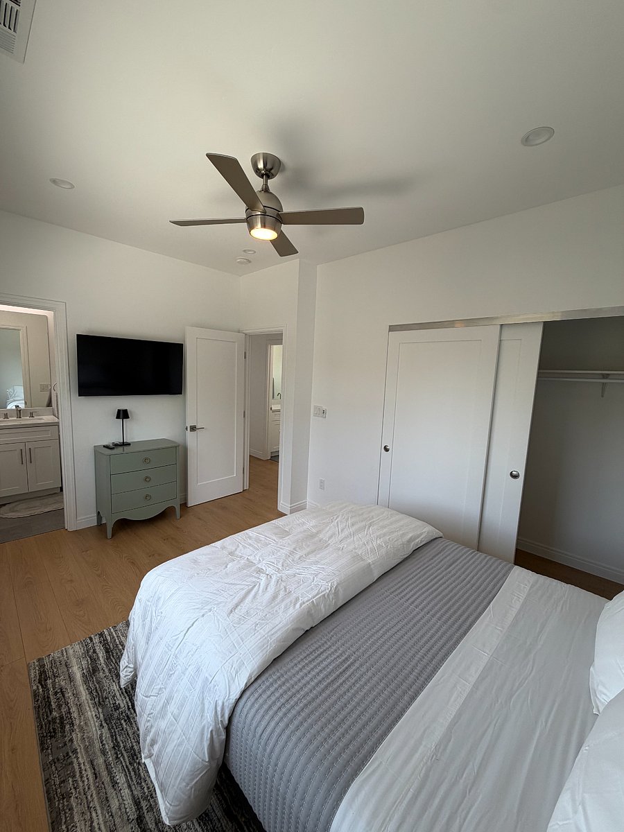 Furnished Finder property 986367_1 photo 12